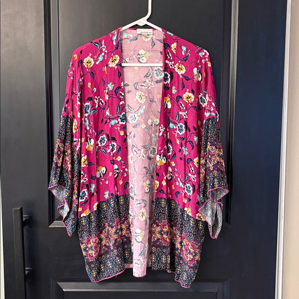 Allison Joy Pink Floral Kimono XS/S